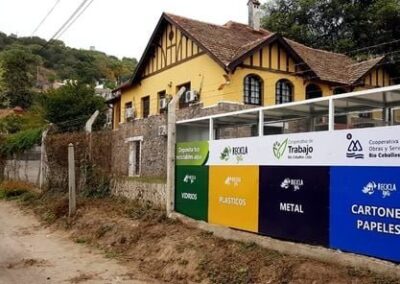 NO OLVIDES QUE PODÉS DEPOSITAR TUS RESIDUOS RECICLABLES LAS 24HS EN EL CONTENEDOR DE LA COOPE